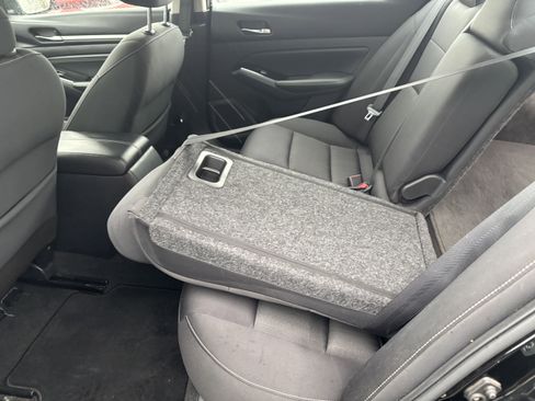 Used 2021 Nissan Altima 2.5 SV image 22