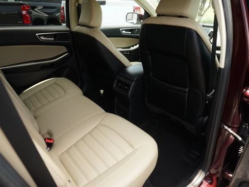 Used 2021 Ford Edge SEL FWD image 14