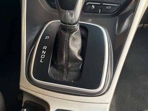 Used 2013 Ford C-MAX Energi SEL image 24