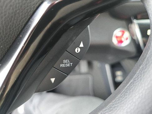 Used 2020 Honda HR-V EX image 22