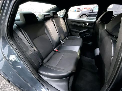 Used 2023 Honda Civic Sport image 19