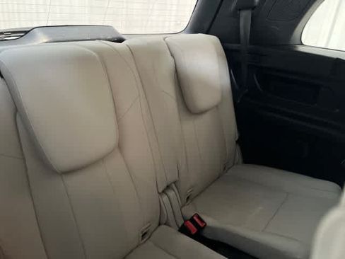 Used 2022 Mercedes-Benz GLB 250 w/ Premium Package Lite image 24