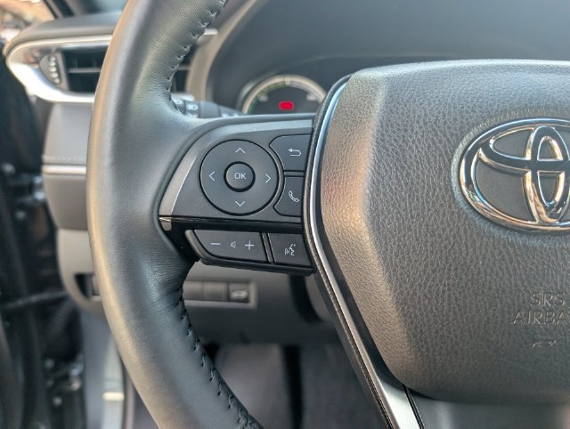 Used 2024 Toyota Venza XLE AWD/4WD image 13