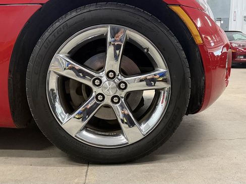 Used 2008 Pontiac Solstice Convertible w/ Premium Package RWD image 37