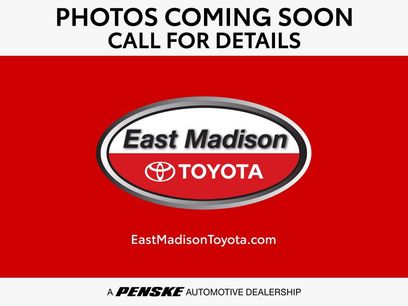 Used 2026 Toyota Camry SE w/ Convenience Package
