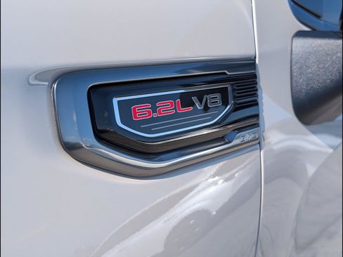 Used 2026 GMC Sierra 1500 AT4 w/ AT4 Premium Package AWD/4WD image 23