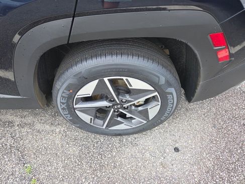 Certified 2025 Hyundai Tucson SEL AWD/4WD image 6