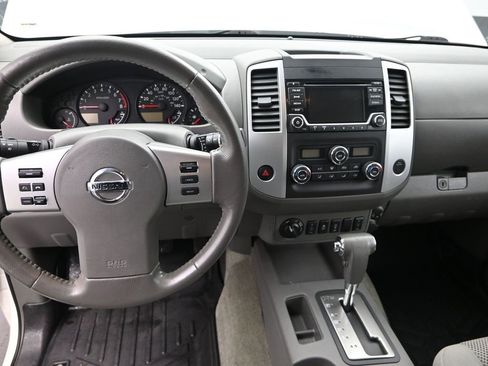 Used 2017 Nissan Frontier SV w/ SV Value Truck Package image 18