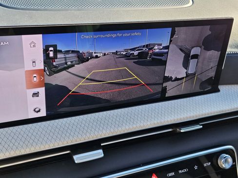 Used 2025 Genesis GV80 3.5T Prestige image 24