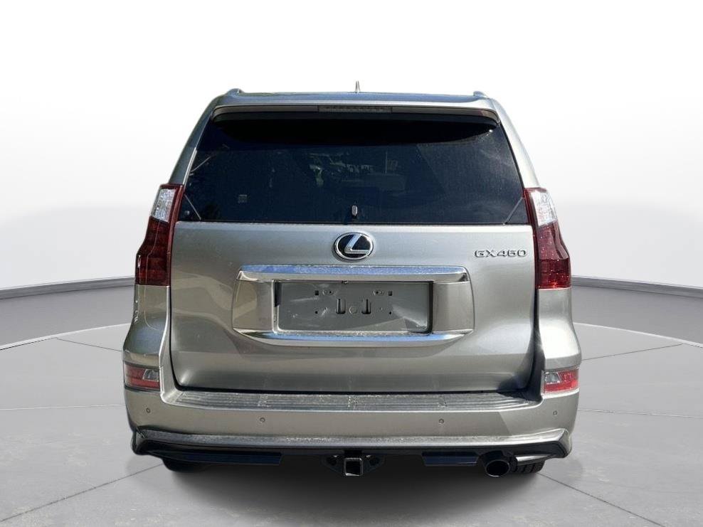 Used 2022 Lexus GX 460 Luxury w/ Sport Design Package AWD/4WD image 48
