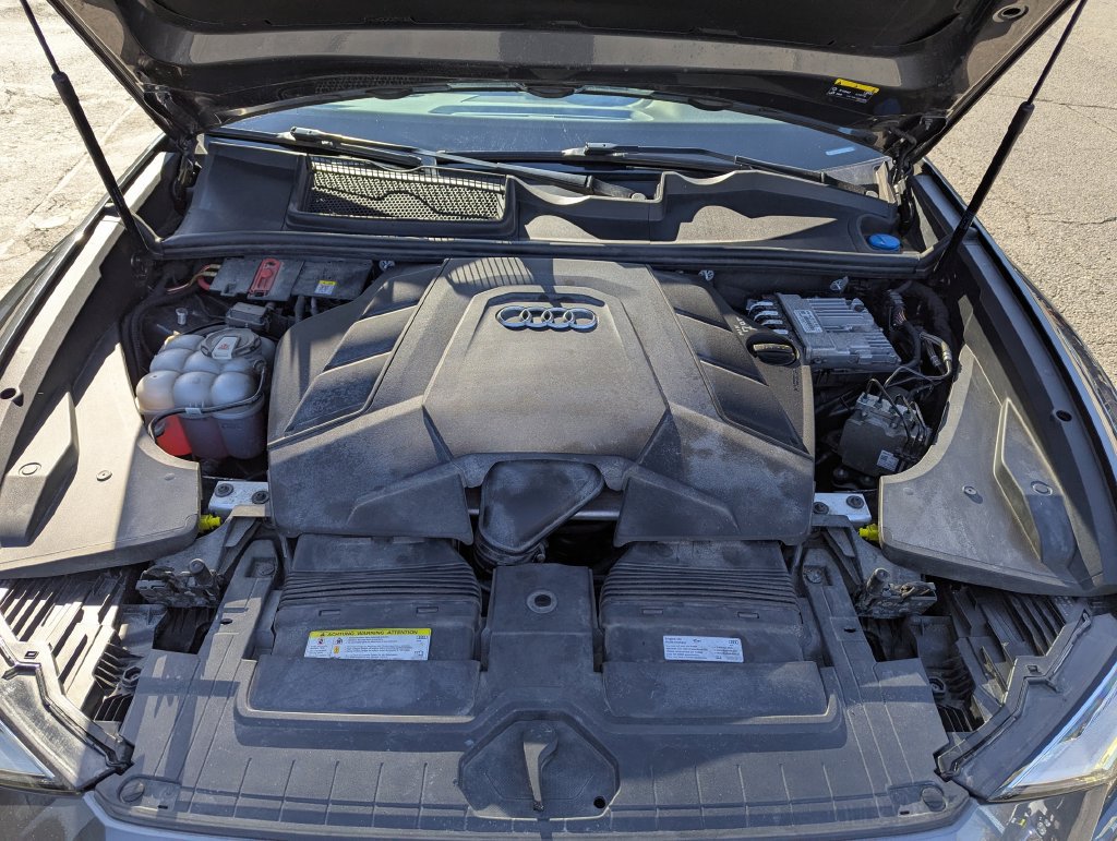 Used 2019 Audi Q8 Premium AWD/4WD image 41