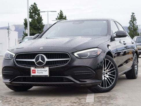 Used 2023 Mercedes-Benz C 300 Sedan image 2