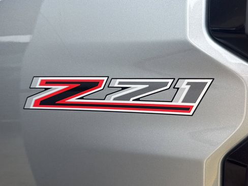 Certified 2023 Chevrolet Colorado Z71 w/ Z71 Convenience Package 2 AWD/4WD image 51