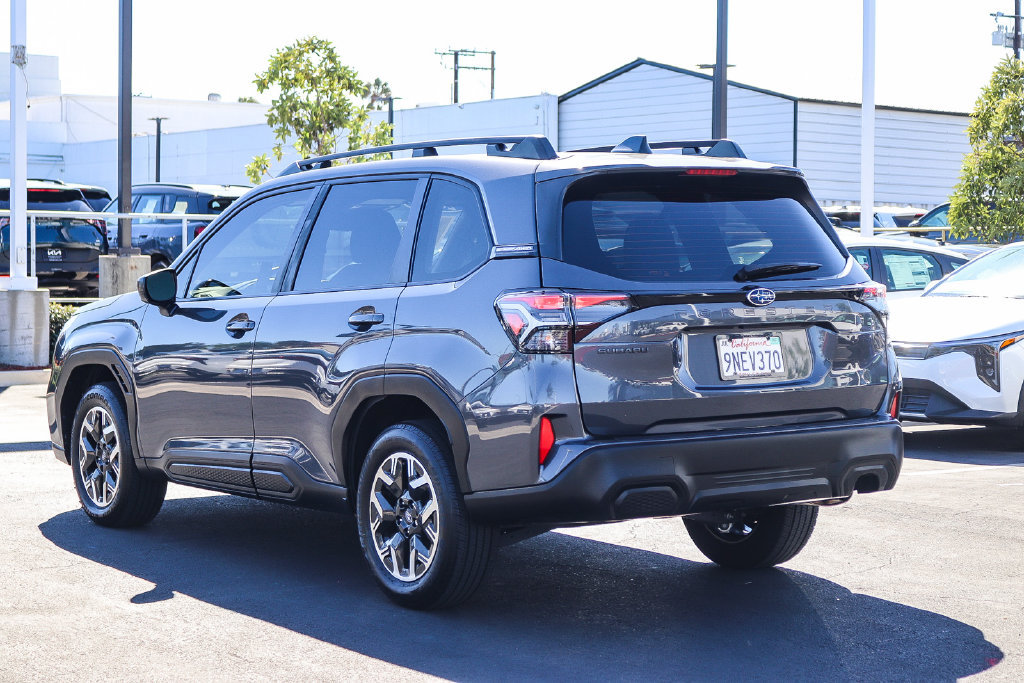 Certified 2025 Subaru Forester AWD/4WD image 7
