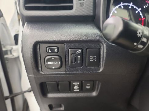 Used 2024 Toyota 4Runner SR5 Premium image 26