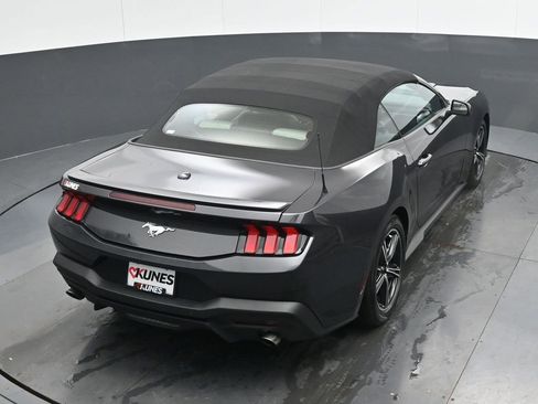 Used 2024 Ford Mustang Premium image 35