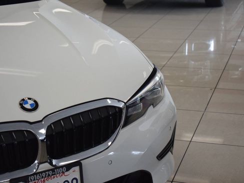 Used 2019 BMW 330i Sedan w/ Driving Assistance Package RWD image 7