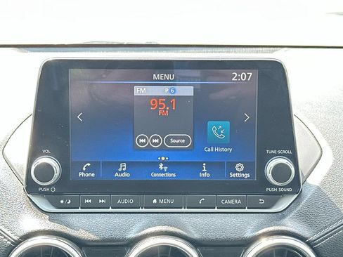 Used 2024 Nissan Sentra SV FWD image 13