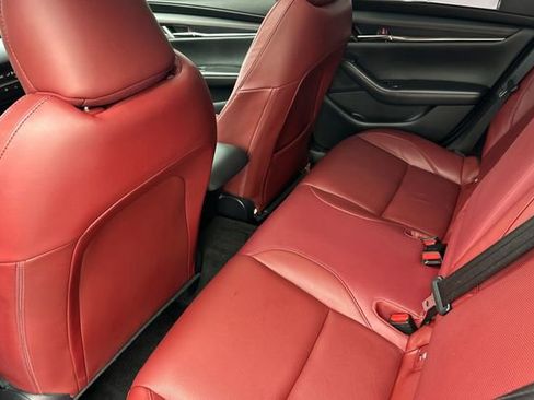 Used 2023 MAZDA MAZDA3 s image 14