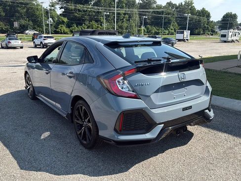 Used 2017 Honda Civic Sport image 3
