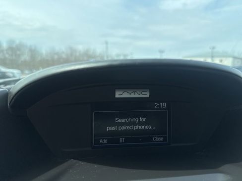 Used 2017 Ford Escape SE image 26