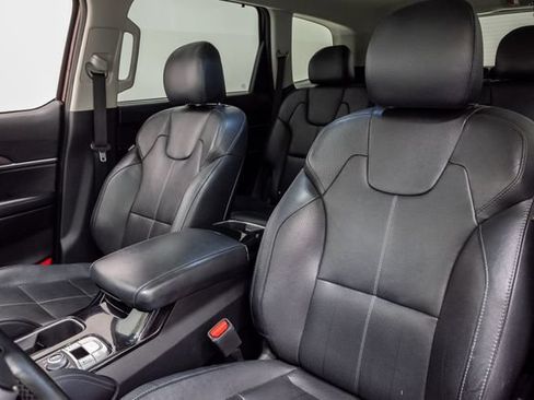Used 2020 Kia Telluride EX AWD/4WD image 11