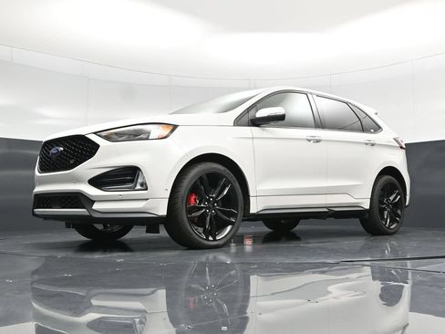 Certified 2022 Ford Edge ST w/ Equipment Group 401A AWD/4WD image 60