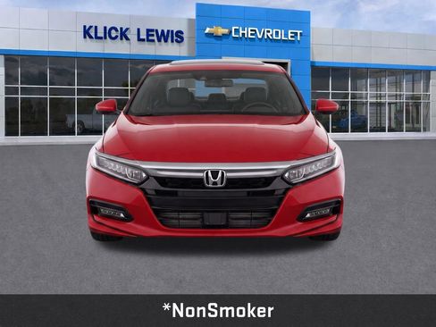 Used 2020 Honda Accord Sport image 2