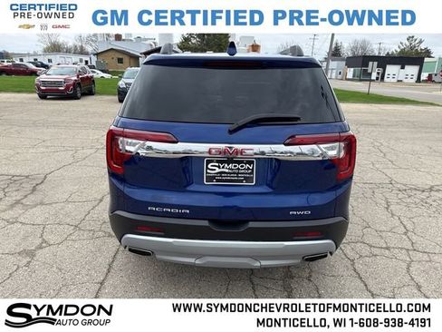 Certified 2023 GMC Acadia SLE w/ Driver Convenience Package image 4