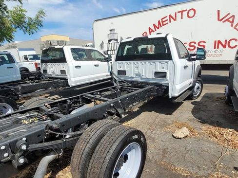New 2024 Ford F550 4x4 Regular Cab Super Duty image 5