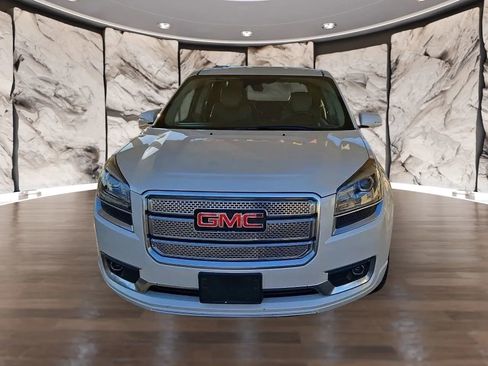 Used 2014 GMC Acadia Denali image 2