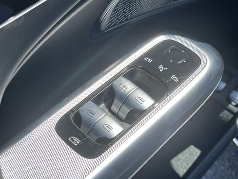 Used 2025 Mercedes-Benz E 53 AMG e 4MATIC Sedan image 29