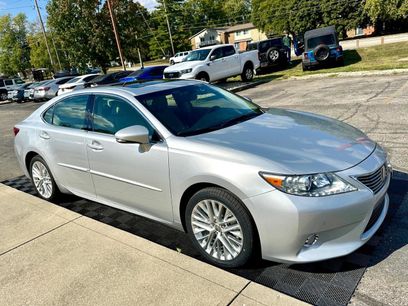 Used 2014 Lexus ES 350 w/ Premium Package