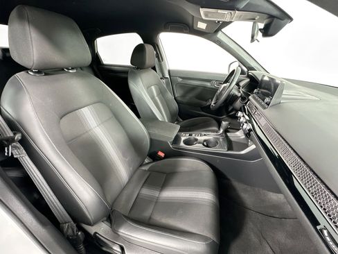 Used 2023 Honda Civic Sport image 25