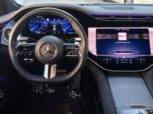 Certified 2023 Mercedes-Benz EQS 580 4MATIC Sedan image 28