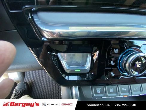 New 2026 GMC Sierra 3500 Denali Ultimate AWD/4WD image 18