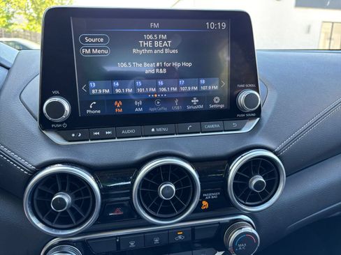 Used 2025 Nissan Sentra SV FWD image 21
