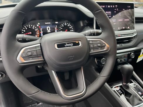New 2026 Jeep Compass Limited AWD/4WD image 10