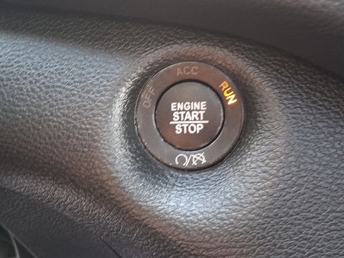 Used 2021 Jeep Cherokee Limited AWD/4WD image 25