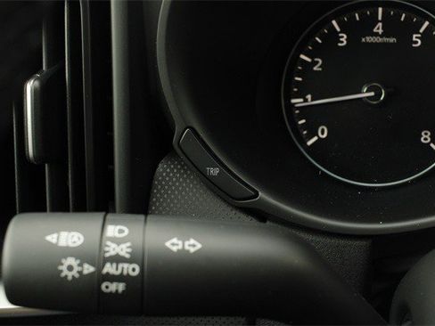 Certified 2025 MAZDA CX-50 AWD 2.5 S w/ Premium Package image 9