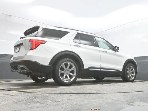 Used 2020 Ford Explorer Platinum w/ Premium Technology Package image 34