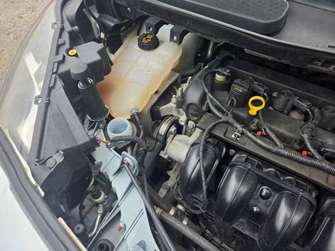 Used 2018 Ford Transit Connect XL FWD image 28