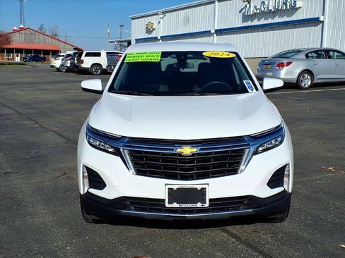Used 2024 Chevrolet Equinox LT image 2