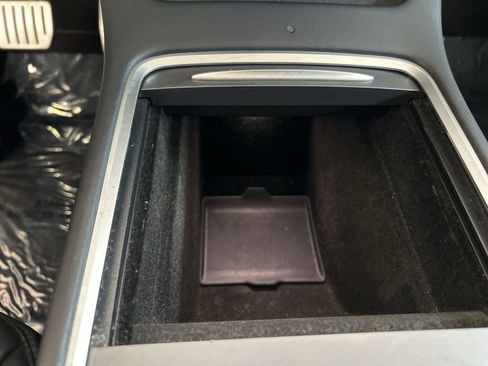 Used 2022 Tesla Model Y Performance image 47