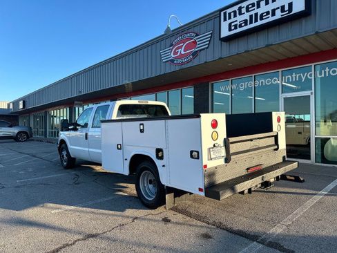 Used 2015 Ford F350 XL image 4