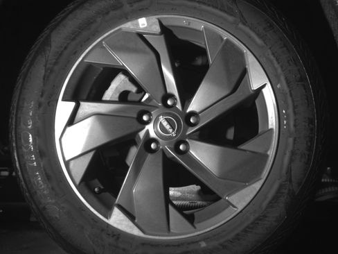 Used 2025 Nissan Rogue SV AWD/4WD image 15