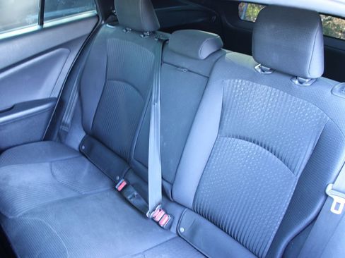 Used 2017 Toyota Prius Two w/ Prius Two Safety Plus Package FWD image 15