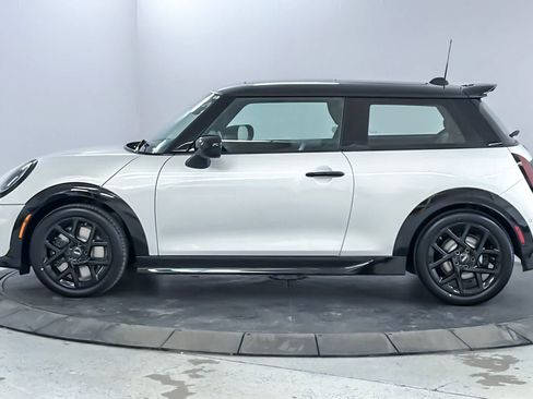 Used 2026 MINI Cooper S FWD image 5