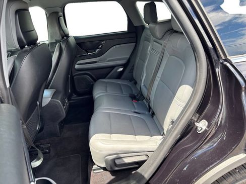 Used 2020 Lincoln Corsair FWD w/ Premium Package image 21