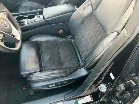 Used 2020 Nissan Maxima SR w/ Sport Mat Group image 19